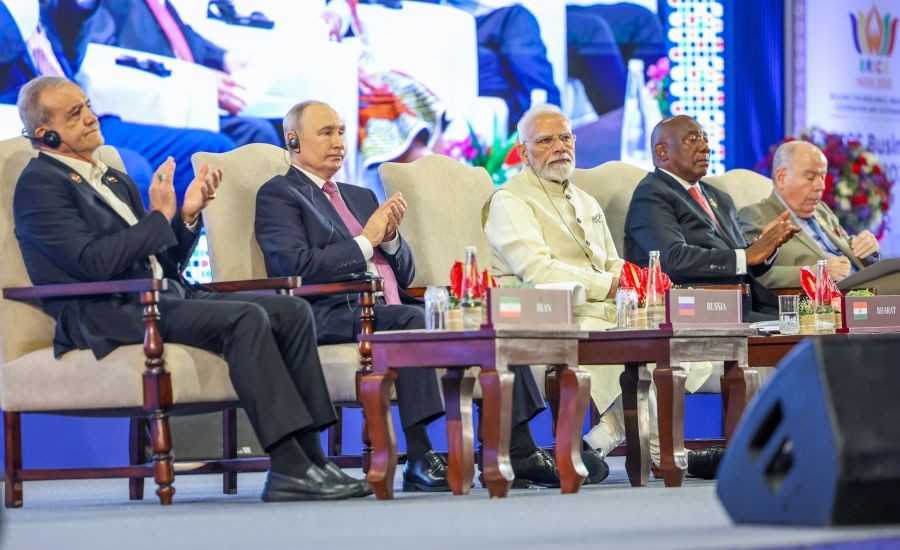 (From L to R) President of the Islamic Republic of Iran Masoud Pezeshkian, Russian President Vladimir Putin, Prime Minister Narendra Modi, President of South Africa Cyril Ramaphosa and Brazil’s Foreign Minister Mauro Vieira during the BRICS Business Forum 2026 at Bharat Mandapam in New Delhi on September 11, 2026. (Photo: IANS/PMO)