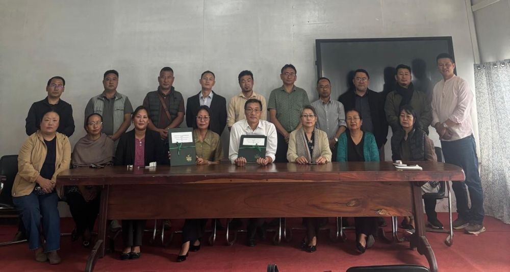 Principals and faculty members of Kohima Science College (Autonomous), Jotsoma, and Pfutsero Government College following the signing of the Memorandum of Understanding at Kohima Science College on October 5.