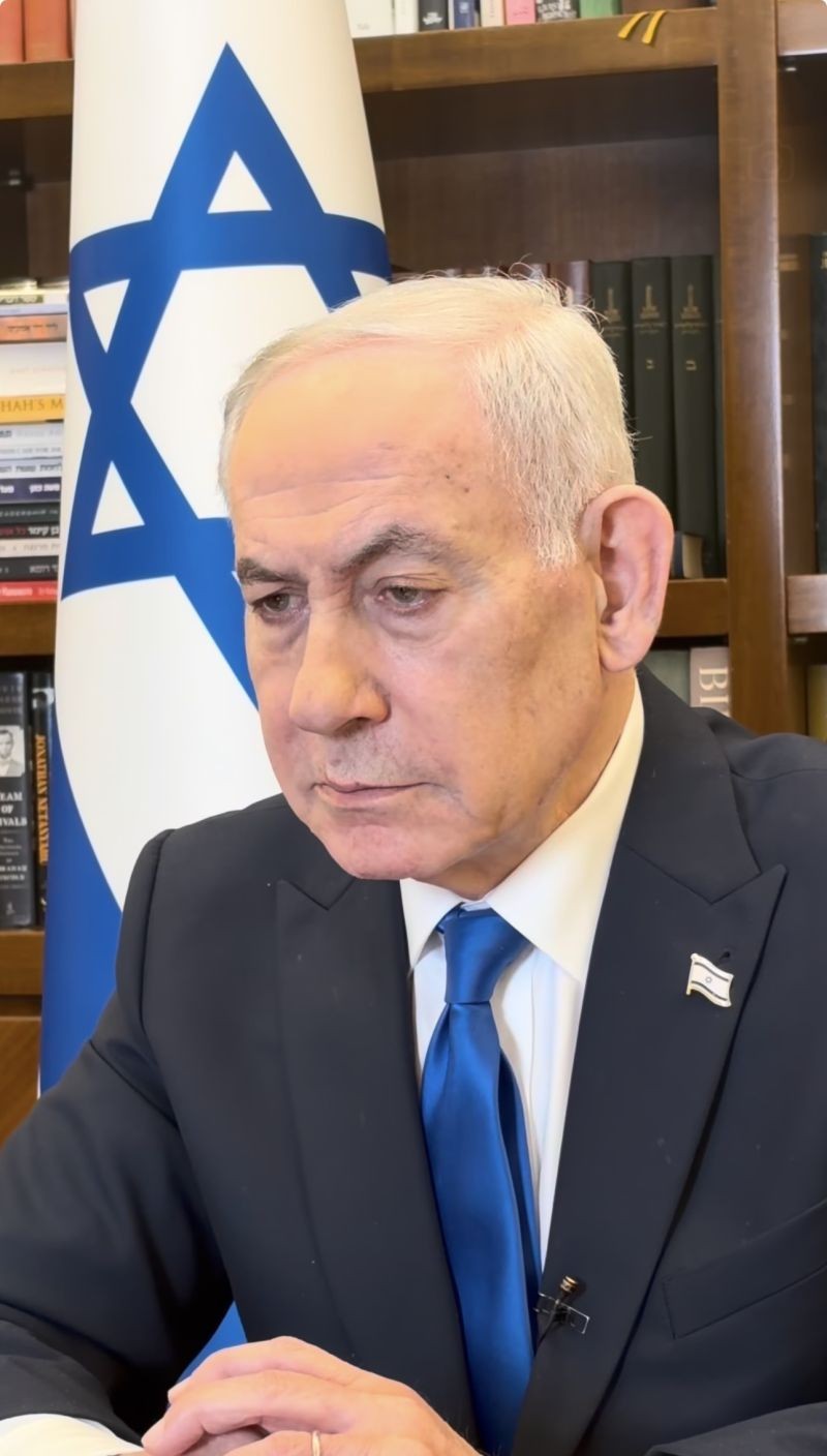 Israeli PM Netanyahu invites 'true hero' Captain Smit, PM Modi to light Independence Day flame