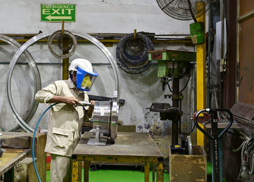 Cabinet okays Rs 10,000 crore Growth Fund for big push to SMEs (IANS File Photo)