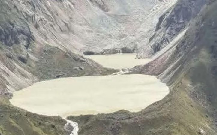 Bhutan glacial lake outburst triggers flash flood alerts in Bengal, Assam