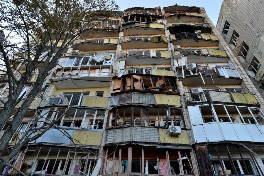 Photo taken on Aug. 20, 2026 shows a building damaged in a Russian overnight missile and drone attack in Kiev, Ukraine. A Russian overnight missile and drone attack hits Kyiv, Ukraine, on August 20, 2026. (Xinhua via IANS)