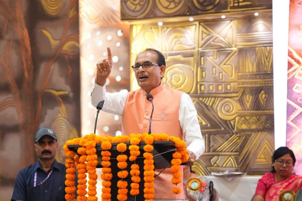 Women working in fields must be recognised as farmers: Shivraj Chouhan
