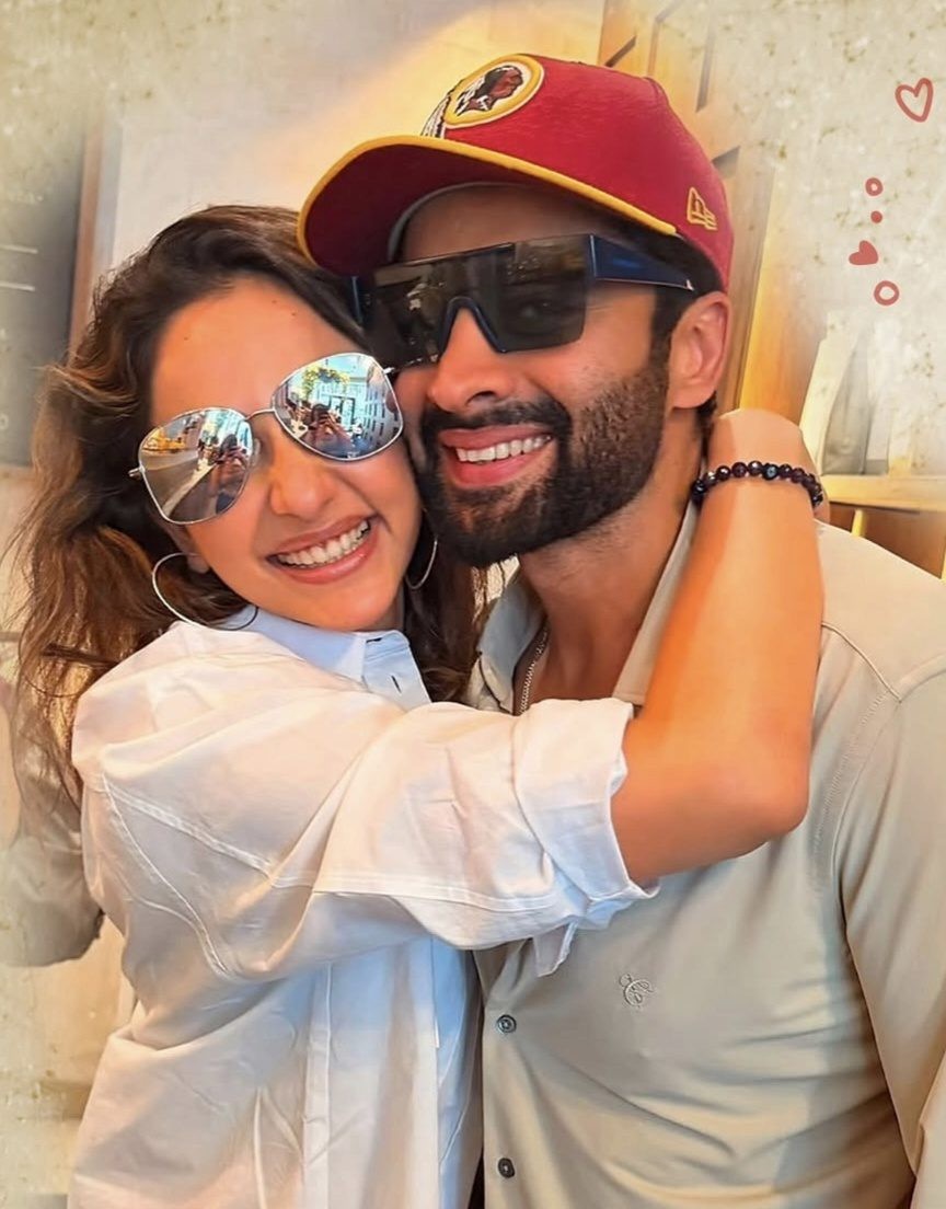 Jackky Bhagnani calls himself lucky to have Rakul Preet Singh in his life, says she is his ‘cheerleading squad of one’