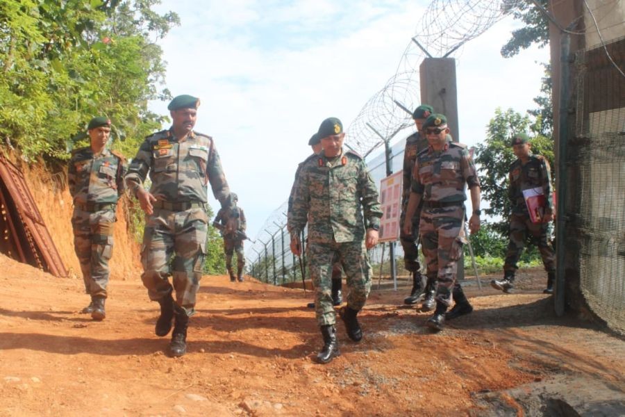 Assam Rifles DG reviews security, fencing work along India-Myanmar border in Manipur (Photo: Assam Rifles)